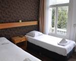 Image #8 of Amsterdam Inn Hotel